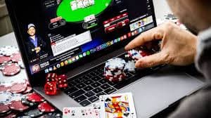 Dashboard deposit tores4d menampilkan nomor Virtual Account BCA dan opsi QRIS untuk pemindaian cepat