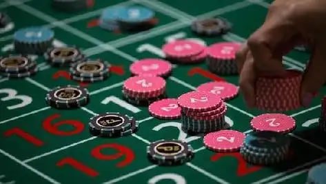 Dashboard permainan Dream Catcher menampilkan roda, taruhan aktif, dan riwayat putaran terbaru
